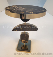 Laurent St. Table d'appoint convertible en marbre naturel noir moderne avec bord doré pour salon