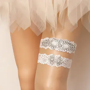 Sexy White Lace Flowers 2pcs/set Wedding Garters Crystal Rhinestones Pearls Thigh Leg Garter For Bridal/Female/Bride