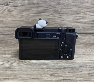 Se vende kit A6400 + 16-50 usado — completamente funcional, sin problemas ocultos, batería y cargador incluidos, listo para fotografiar! - Product Image 6