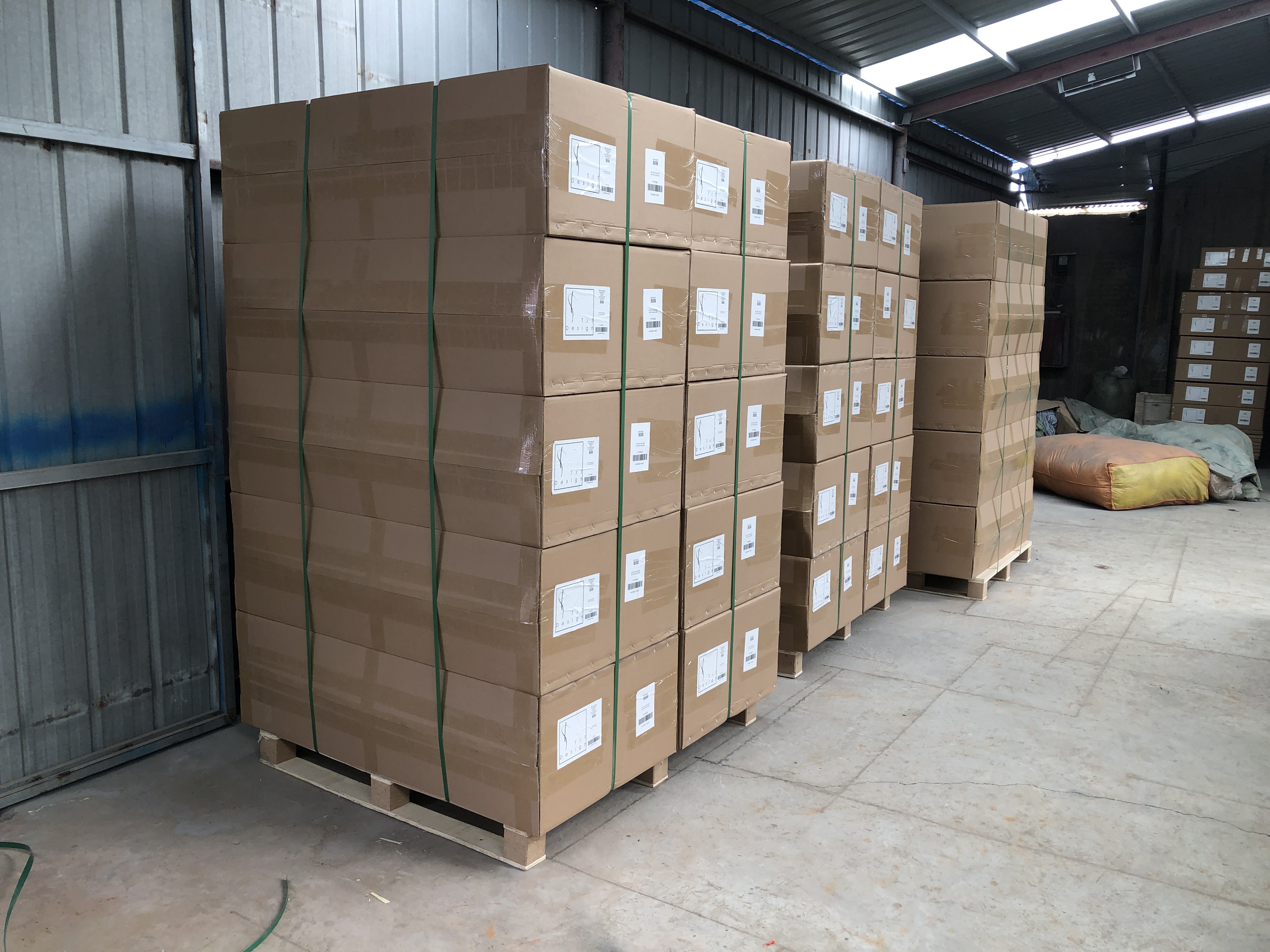 2mm Thick Corten Steel Metal Rain Curtain Water Feature Rusty