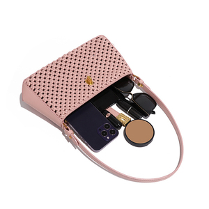 Borsa a Spalla da Donna di Lusso alla Moda 2026 con Cerniera Singola, Design Scavato, in PU, Accessorio Elegante BADI - Product Image 4