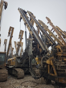 โซลูชันการจัดการเครื่องเจาะแบบหมุน XCMG - เครื่องเจาะ XCMG มือสองจำนวนมาก (XR130/180/220/280/360) มีสินค้าในสต็อก พร้อมสำหรับโครงการระดับโลก - Product Image 2