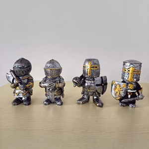 Adornos Decorativos, Linda Estatua de Caballero Guerrero Guardián, Escultura de Jardín, Cruzado de Templo, Adorno de Resina para Regalos Originales - Product Image 2