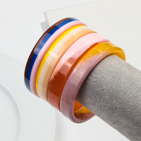 Nuevo 2024 Color Simple ácido acético textura libre empalme mármol ocio Oficina resina brazalete joyería acrílico pulsera para mujer
