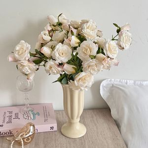 Bouquet di 12 <span class=keywords><strong>Rose</strong></span> Artificiali in Seta, <span class=keywords><strong>Rose</strong></span> <span class=keywords><strong>Rosse</strong></span> <span class=keywords><strong>da</strong></span> <span class=keywords><strong>Giardino</strong></span> per Decorazioni di Matrimoni, Tavoli e Hotel - Product Image 3