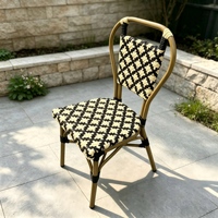Vente en gros d'usine mobilier d'extérieur cadre en aluminium chaise de salle à manger élégante chaise simple en rotin PE tissé pour Villa Hotel Resort