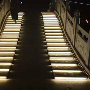 โคมไฟติดผนังภายนอกแบบโมเดิร์น กันน้ำระดับ IP65 พร้อมเซ็นเซอร์เปิด-ปิดอัตโนมัติสำหรับ<span class=keywords><strong>บ้าน</strong></span> - Product Image 3