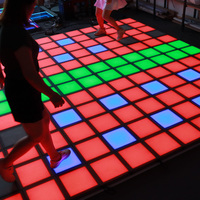 Meilleur Prix Usine Jeu Interactif Actif Activer Jeu Led Carrelage 30x30cm pour Parc D'attractions Intérieur