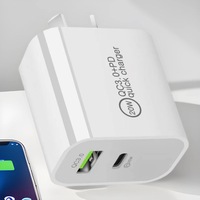 Adaptateur de charge rapide PD multi-ports USB-A et USB-C de haute qualité 20W pour téléphones mobiles, écouteurs, lecteurs MP3/MP4