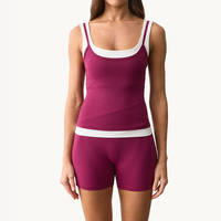Ensemble de vêtements de sport pour femmes : débardeurs double couche contrastés, shorts anti-boulochage en tricot côtelé