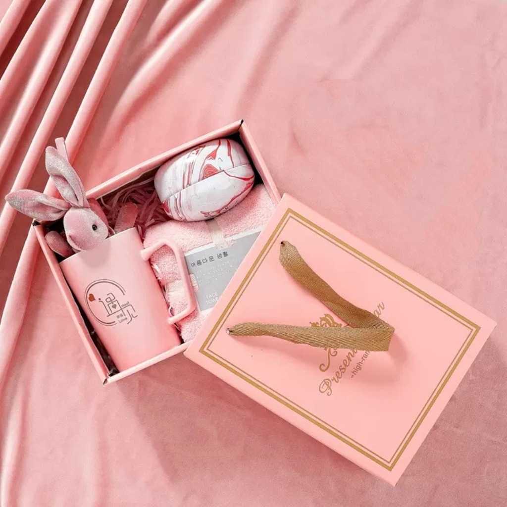 03 ensemble cinq pièces rose