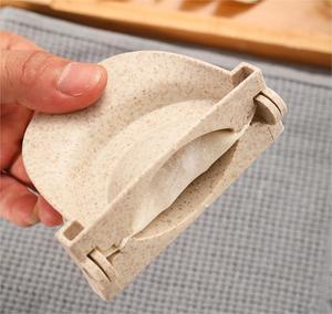 Ensemble de presse Empanadas 3 tailles, moule de presse pour boulettes de <span class=keywords><strong>paille</strong></span> de blé naturel - Product Image 5