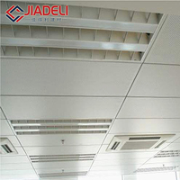 Dalles de plafond acoustiques modernes perforées en alliage d'aluminium 600x600, étanches et insonorisantes