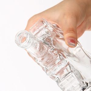 Usine de haute qualité Logo personnalisé en forme de <span class=keywords><strong>feuille</strong></span> clair vide Super Flint bouteille en verre Brandy Tequila bouteille de whisky - Product Image 2