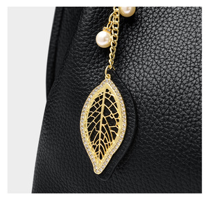 <span class=keywords><strong>Sac</strong></span> à main pour <span class=keywords><strong>femme</strong></span> tendance de haute qualité en vente chaude 2025, <span class=keywords><strong>sac</strong></span> fourre-tout en PU tendance, <span class=keywords><strong>sac</strong></span> à bandoulière pour <span class=keywords><strong>femme</strong></span> - Product Image 4