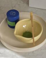 Bol à matcha en céramique de porcelaine écologique de style Ins jaune, outil à matcha pour petite amie, décoration de cuisine et de maison, anniversaire, Noël