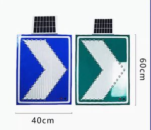 Señales de Advertencia de Tráfico Personalizadas de Fábrica, Señales Triangulares LED Solares para Ciudad, Señales de Construcción LED Solares - Product Image 5