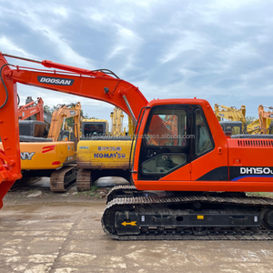 รถขุดไฮดรอลิกแบบตีนตะขาบ Doosan DH220 มือสอง ปี 2023 ผลิตในเกาหลี สภาพดี กำลัง 90 กิโลวัตต์ พร้อมเครื่องยนต์ มอเตอร์ ปั๊ม และเกียร์บ็อกซ์ - Product Image 3