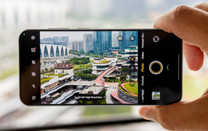 สมาร์ทโฟนรุ่น Vo X300 หน้าจอ AMOLED 6.31 นิ้ว 120Hz กล้อง 200MP แบตเตอรี่ 6040mAh รองรับการชาร์จเร็ว ชิปเซ็ต Dimensity 9400 ระบบปฏิบัติการ Android 16 รองรับ 5G - Product Image 6