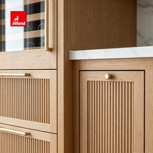 Mobile da <span class=keywords><strong>Cucina</strong></span> Alland in Rovere Bianco e Noce con Cornice a Incasso, Stile Moderno, Credenza Scanalata con Servizio di Personalizzazione - Product Image 3