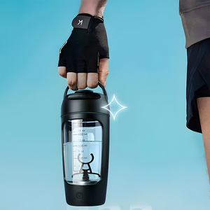 ジムプロテインシェイク用650mlポータブルフィットネス電気自己攪拌ミキシングコーヒーシェーカータンブラーボトル - Product Image 2