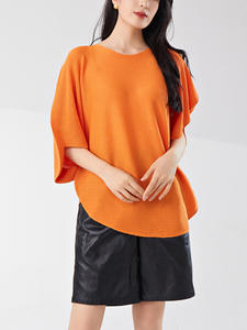 Nuevas Blusas de Moda Ecológicas con Pliegues Tejidos para Mujer de Talla Grande, Estilo Casual con Mangas de Murciélago, Cuello Redondo de Color Sólido - Product Image 6