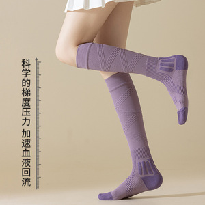 Bufanda de punto rosa para invierno, cálida y suave, con diseño de trenzas, para mujeres y niñas, accesorio de moda. - Product Image 3