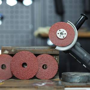 قرص جلخ من الفولاذ المقاوم للصدأ 3M 982C مقاس 5 بوصات مع ظهر من الألياف للجلاخة الزاوية، سماكة 1.2 مم، صلابة عالية، تصنيع حسب الطلب - Product Image 1