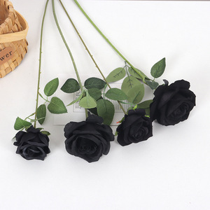 Jessie Roses Noires Artificielles 6 pièces Décoration Florale Thème Sombre pour Arrangements d'Halloween - Product Image 3