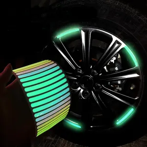 Auto hub riflettente 20 pezzi adesivi personalizzati creativi Auto elettrica ruota moto pneumatico arcobaleno decorazione luminosa adesivo