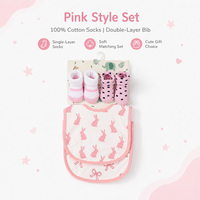 Ensemble de bavoirs et chaussettes pour bébé avec imprimé de dessins animés mignons, bavoir d'alimentation en coton doux pour nourrissons, chaussettes pour nouveau-nés, cadeau de naissance