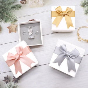 Customized Lid and Base <b>Gift</b> Jewelry Packaging <b>Boxes</b> Paper <b>Earrings</b> Necklace Box with Bow - Product Image 1