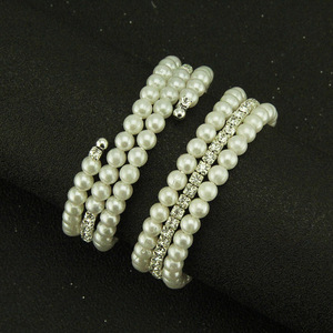 2026 Hot Selling Popular Simple Design Pearl Handmade <b>Beaded</b> <b>Bracelet</b> Light Luxury Women's <b>Bracelet</b> Fashion Jewelry Wholesale - Product Image 1