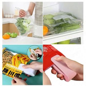 Mini Selladora de Bolsas Térmica Ecológica con Empuñadura de PP, Cierre de Bolsas de Plástico para Alimentos, Accesorio de Cocina Portátil - Product Image 4