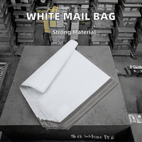 Sac de courrier en polyéthylène blanc biodégradable écologique de la marque Ukhi avec protection de stockage sécurisée, enveloppe en plastique pour l'expédition de vêtements