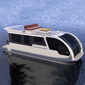 Casa Flotante de Diseño Moderno con Paneles Solares, Casa Flotante en el Mar para Alquilar - Product Image 1