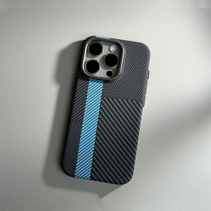 เคสโทรศัพท์แม่เหล็กพร้อมกรอบกล้องโลหะ รองรับการชาร์จไร้สาย เคสโทรศัพท์ลายคาร์บอนไฟเบอร์ สำหรับ <span class=keywords><strong>iPhone</strong></span> 17 Pro Max 16 15 - Product Image 4