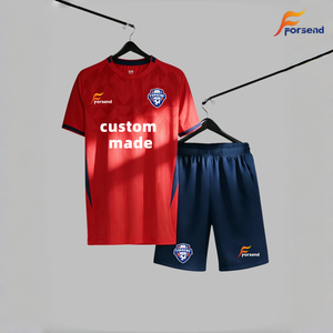 Completi da Allenamento <span class=keywords><strong>Calcio</strong></span> Personalizzati Rosso e <span class=keywords><strong>Blu</strong></span>, Maglie e <span class=keywords><strong>Pantaloncini</strong></span> da <span class=keywords><strong>Calcio</strong></span> Traspiranti con Logo Stampato Digitalmente per Club - Product Image 1
