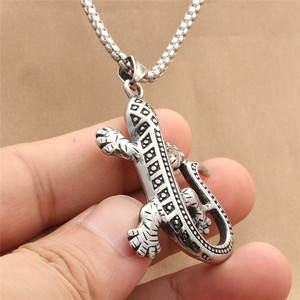 yunnique <b>Titanium</b> Steel Gecko Pendant Men's Stainless Steel Animal Necklace Punk Retro Style Fashion Jewelry Geometric Design - Product Image 3