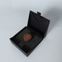 Emballage en papier noir personnalisé Boîte cadeau pliante Emballage de boîte de papier magnétique avec fermeture à rabat magnétique