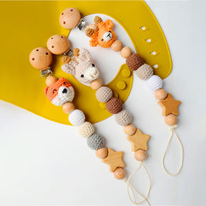 Clip Chupete Navideño de Ganchillo Hecho a Mano DIY con Cuentas de Silicona <span class=keywords><strong>y</strong></span> Mordedor de Madera para Bebé - Product Image 4