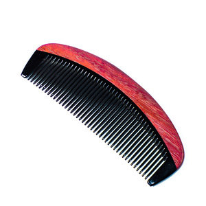 หวีไม้สีม่วงขนาดใหญ่ หวีนวดป้องกันไฟฟ้าสถิตสำหรับใช้ในบ้าน - Product Image 5
