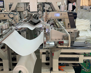 Thế hệ thứ 2 tự động <span class=keywords><strong>Terry</strong></span> khăn chéo hemming máy tùy chỉnh cho Khăn sản xuất khăn làm cho máy - Product Image 2