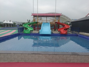 Toboganes de fibra de vidrio <span class=keywords><strong>para</strong></span> <span class=keywords><strong>piscina</strong></span>, parque acuático, juego de atracciones, <span class=keywords><strong>piscina</strong></span>, tobogán espiral de fibra de vidrio - Product Image 4