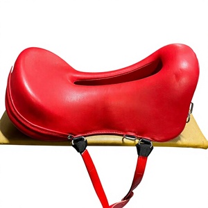 Silla de Montar Premium de Cuero Genuino y Plástico Resistente para Caballos |   Ciclismo Ligero para Maratón |   Duradero, cómodo y ajustable de 18 pulgadas - Product Image 1