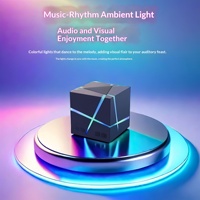 Nouvelle Enceinte Portable Créative avec Lumières Colorées, Mini Canon de Basses Sans Fil, Prise en Charge de Carte SD, Audio Compact