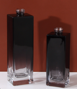 Luxury Black Refillable Cosmetics Oil Glass <b>Bottles</b> <b>Empty</b> Glass <b>Spray</b> <b>Bottles</b> Jars Containers - Product Image 3