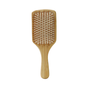 Spazzola Districante Quadrata in Legno Organico di Bambù con Cuscinetto d'Aria e Etichetta Personalizzabile - Product Image 2