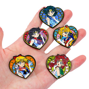5000 tipos de broches de solapa de metal esmaltado con logo lindo, serie Sailor Moon, para sombrero <span class=keywords><strong>y</strong></span> <span class=keywords><strong>cuello</strong></span> - Product Image 3