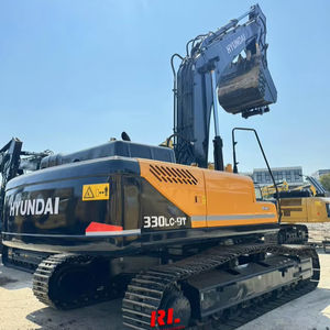 Pelle d'occasion Hyundai 330lc-9T à vendre Hyundai 330 en bon état avec composants de base Moteur en bon état 33 tonnes - Product Image 1